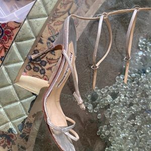 Manolo Blahnik silver leather sandals 35.5 or 5.5